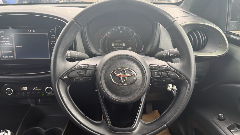 Toyota Aygo X 1.0 VVT-i Edge 5dr Petrol Hatchback